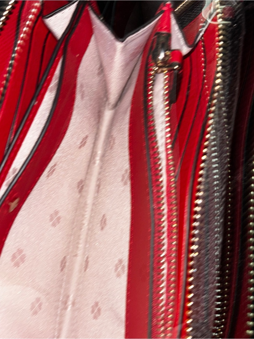 Kate Spade New York ‘Your Hearts’ Wallet Limited Edition/Valentine’s Collection - Picture 10 of 15